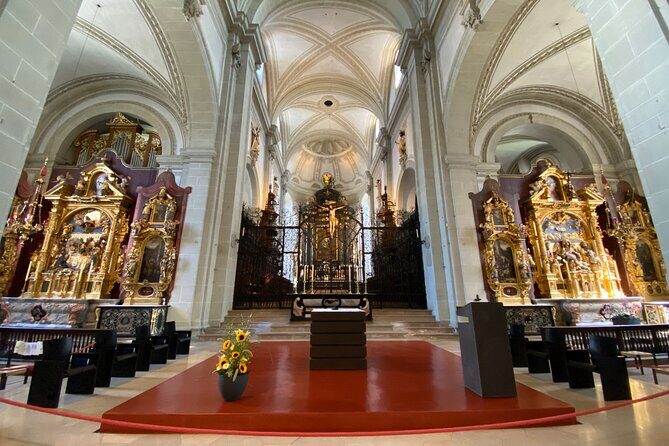 Glacier Express Swiss Alps and Lucerne Private Tour from Zurich - FAQs