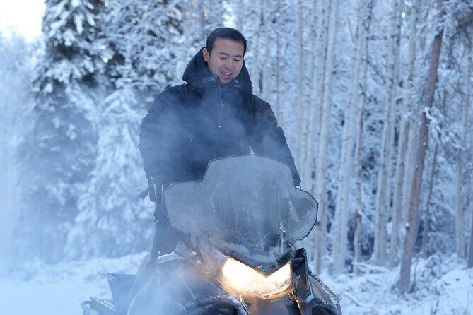 Glacier snowmobile tour - FAQs about the Glacier Snowmobile Tour