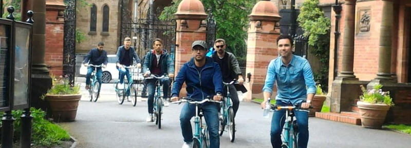 Glasgow: City, Green spaces and Clyde Bridges Bike Tour - An Authentic Way to Explore Glasgow