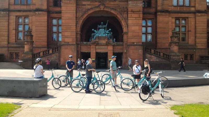 Glasgow: City, Green spaces and Clyde Bridges Bike Tour - The Experience in Practice