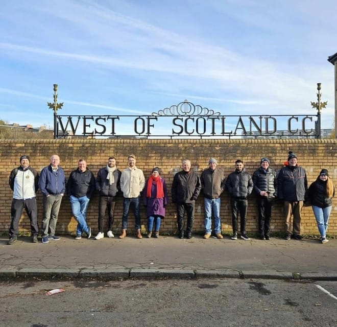 Glasgow Football Tour: Subway Tour - An Engaging Look at the Tour Experience