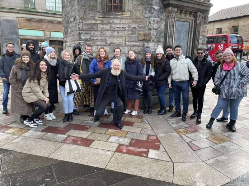 Glasgow: Historical Walking Tour: Guided by a local actor - The Sum Up