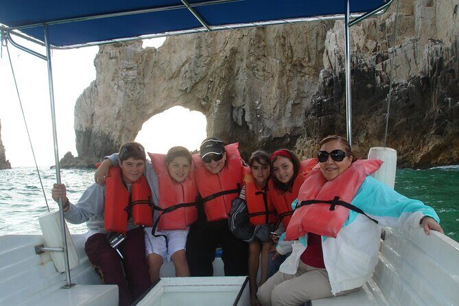 Glass Bottom Boat Ride to the Arch - An In-Depth Look at the Glass Bottom Boat Ride Experience