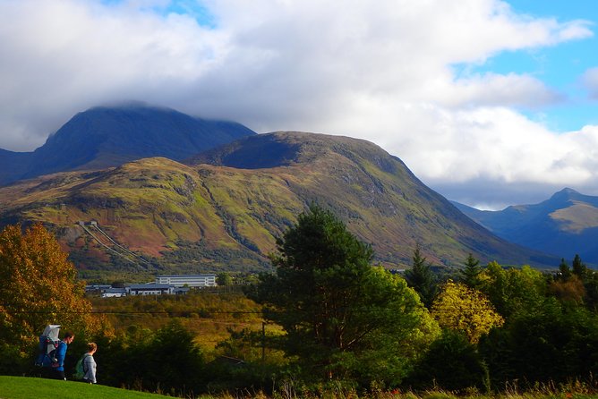 Glenfinnan Viaduct & the Great Glen Private Tour From Inverness - Discovering Glenfinnan Viaduct