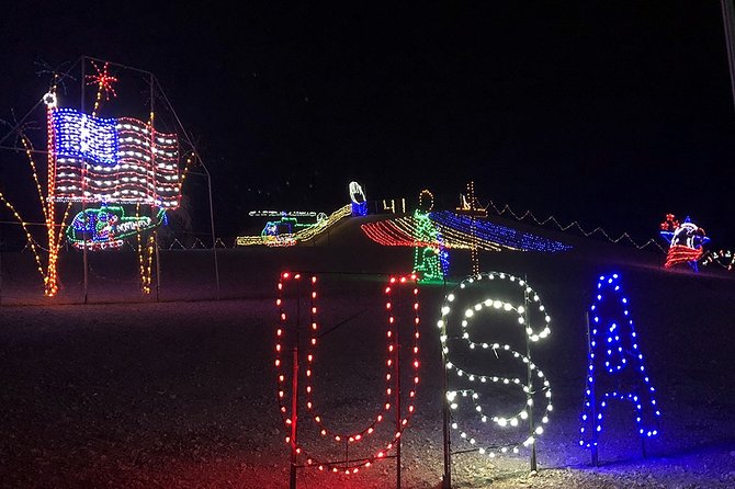 Glittering Lights Christmas Drive Thru - Las Vegas Motor Speedway - Visitor Feedback and Reviews