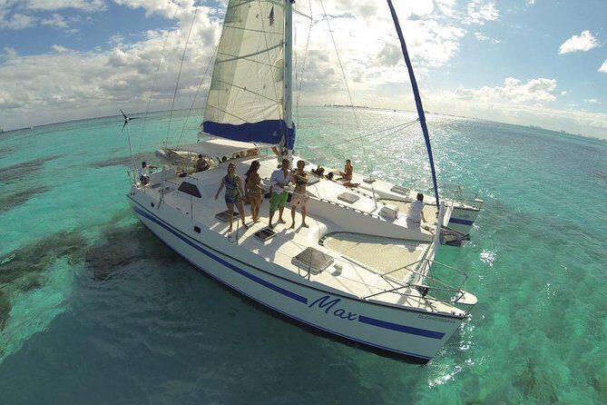 Go to Isla Mujeres In a catamaran with all inclusive from Cancun book now! - Who Is This Tour Best For?