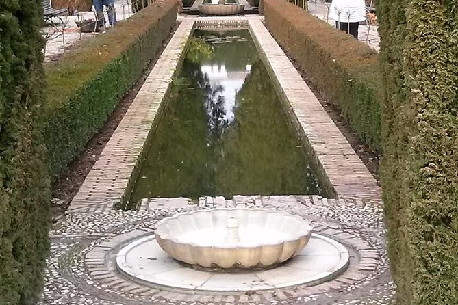 Going to Alhambra? 3 Hrs Private Tour! Skip the Long Lines to Visit the Alhambra - Booking Information