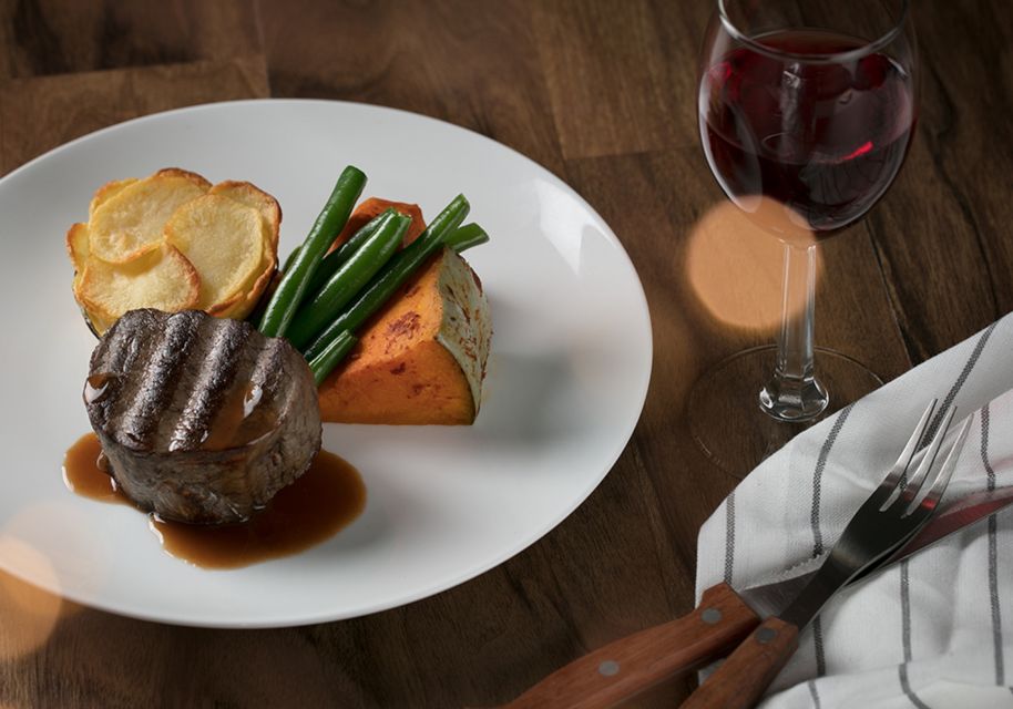 Gold Coast: Australian Outback Spectacular Dinner & Show - Important Information