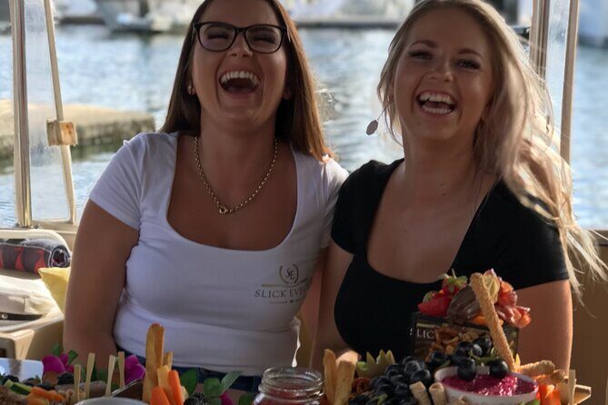 Gold Coast Boat Hire Self-Drive with No License Required - Key Points