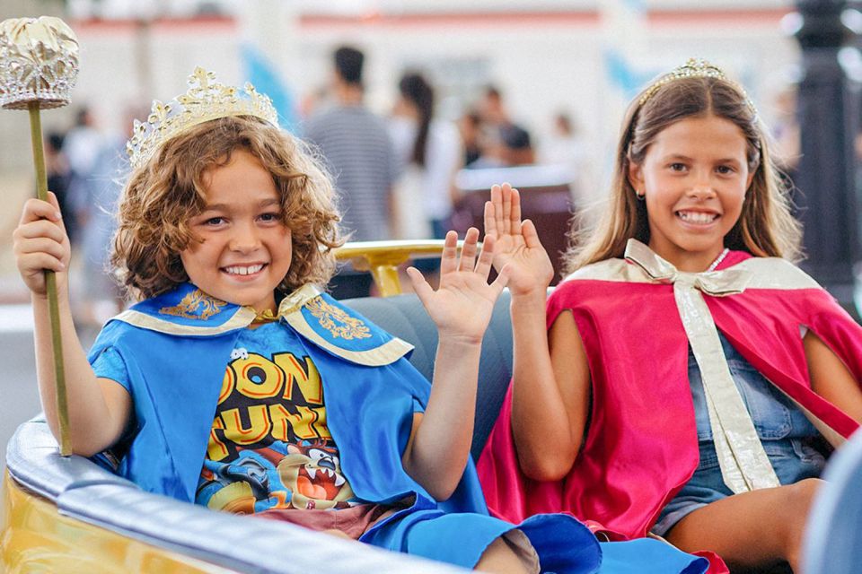 Gold Coast: Movie World, Sea World, & Wet'n'Wild 3-Day Pass - Key Points