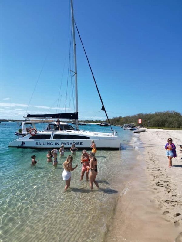 Gold Coast: Private Catamaran & Island Lunch - The Return Voyage & Scenic Views