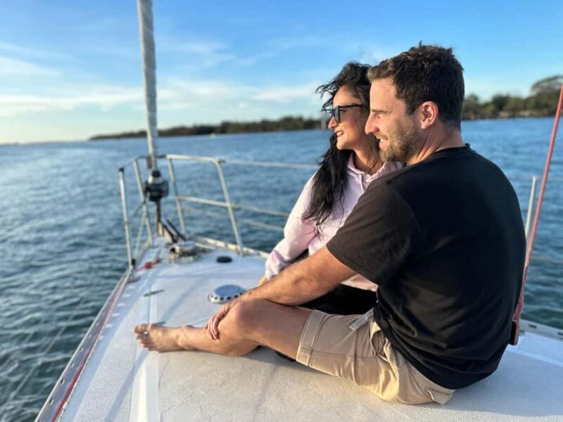 Gold Coast Private Lunch Sailing Charter for up to 10 guests - Key Points