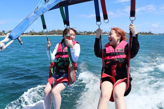 Gold Coast & Surfers Paradise - Parasail & V8 Jetboat Combo - FAQs