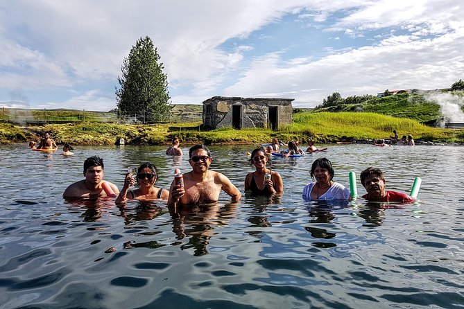 Golden Circle Private Day Tour - up to 9 Passengers - Awe-Inspiring Waterfalls