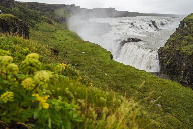 Golden Circle Tour with 4 stops: Small Group from Cruise Terminal - Return to Reykjavik