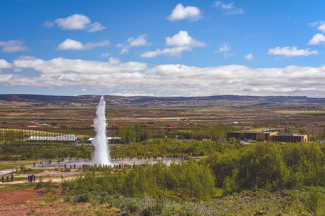 Golden Circle Tour With Bruarfoss Waterfall Trek and Tomato Farm Visit - Visiting the Tomato Farm