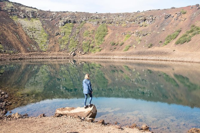 Golden Circle, Volcano Crater and Blue Lagoon Small-Group Tour - Meeting and Pickup Information