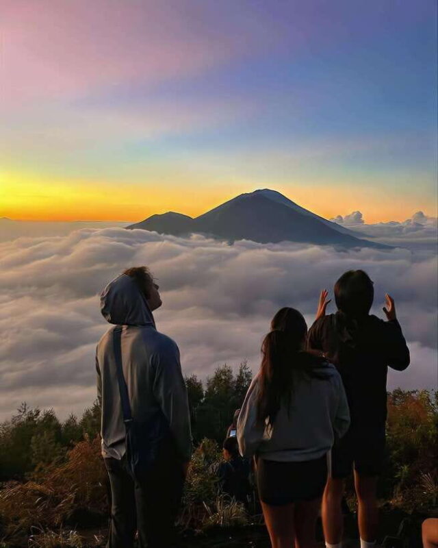 Golden Sunrise Trek & Hot Springs Escape - All Inclusive - Key Points