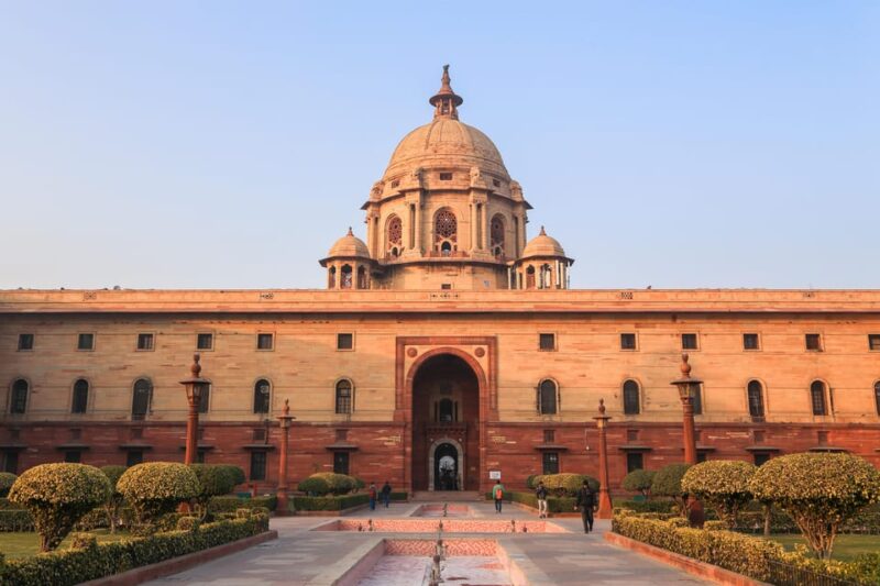 Golden Triangle Tour 8 Days (Delhi, Agra, Jaipur, Varanasi) - Important Information
