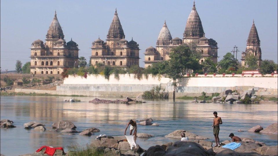 Golden Triangle Tour With Orchha 08 Days 07 NIghts - Booking Information