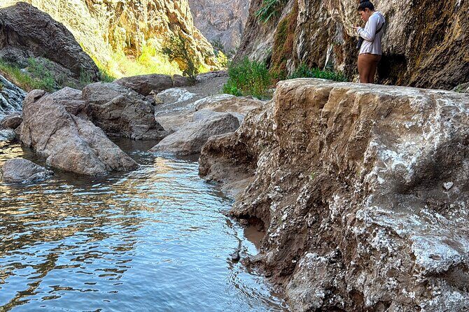 Goldstrike Hot Springs and 124 Degree Magma Heated Waterfall Hike - Key Points