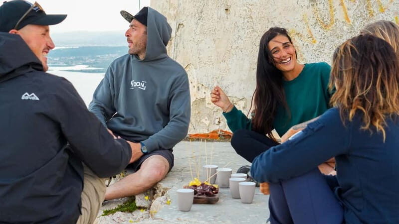 Golfo Aranci: Guided panoramic hike with aperitif and photos - Starting Point: Spiaggia dei Baracconi