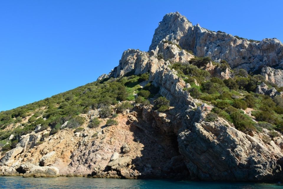 Golfo Aranci: Tavolara and Molara Snorkeling Dinghy Tour - What to Bring