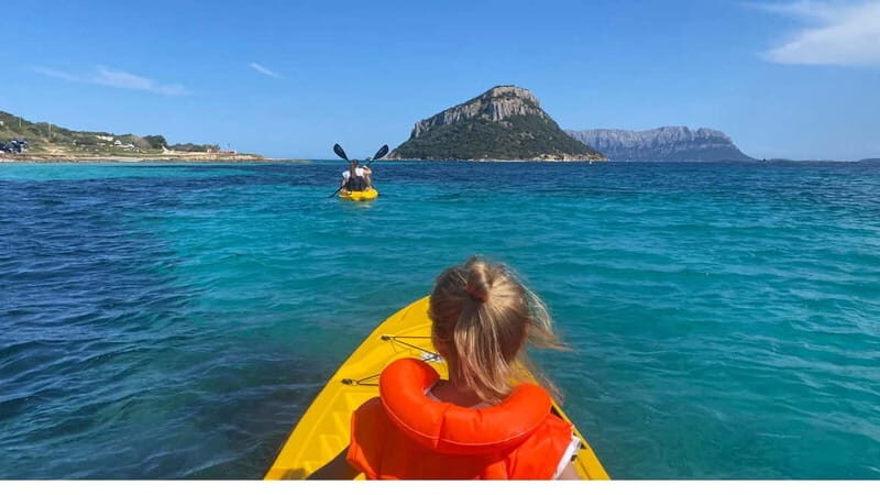 Golfo Aranci:Small group, german guided Kayak tour&Dolphins - Discovering Sardinia from the Water