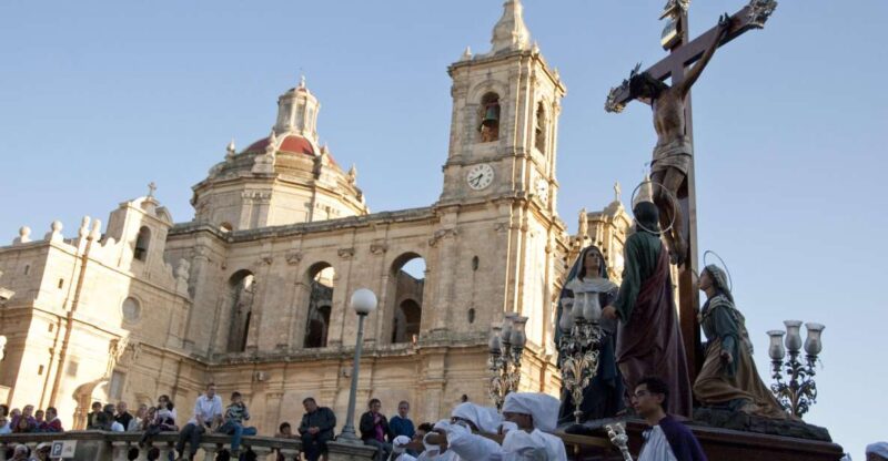 Good Friday Easter Procession With Commentary and Transport - Booking Your Experience
