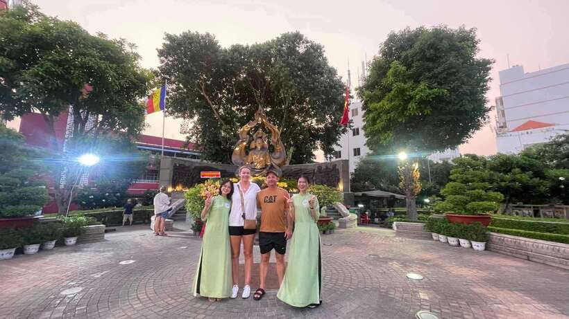 Good Morning Saigon by Motorbike I Option: Female Ao Dai - Customer Feedback