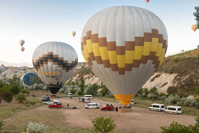 Göreme: Sunrise Hot Air Balloon Ride with Gift Video - Authentic Experience & Authenticity