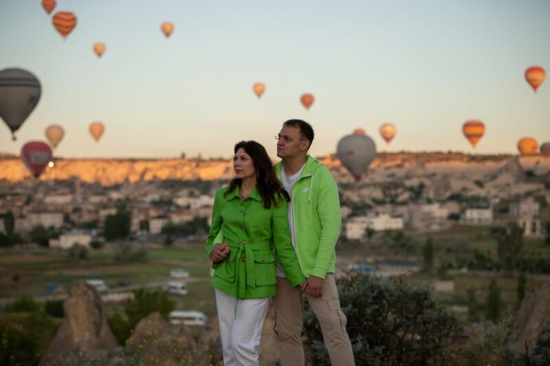 Göreme Valleys Photo Session with Balloons and Vintage Car - A Detailed Look at the Experience