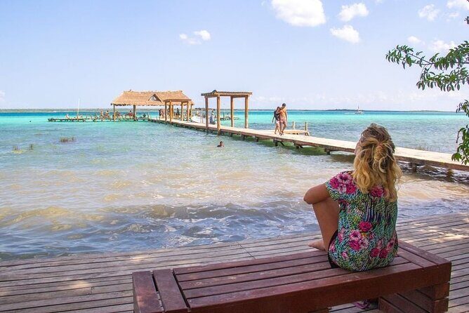 Gorgeous Tour in Pontoon Boat over Bacalar 7 Colors Lagoon from Cancún - What It Feels Like to Be on the Tour