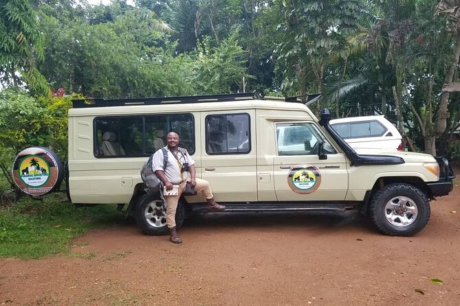 Gorilla & Chimpanzee Trekking in Uganda - 5 Days - Accommodations and Meals