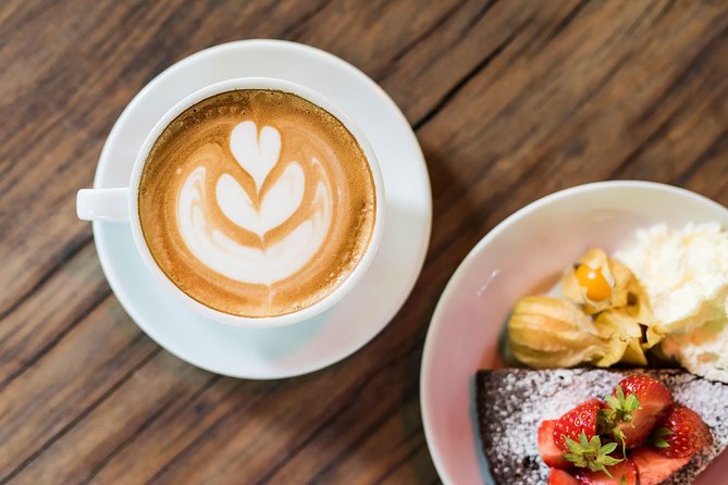 Gothenburg Fika Tour - Strolling Through Scenic Alleys