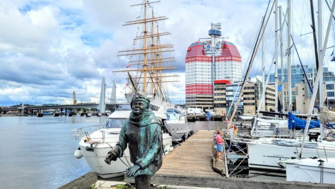 Gothenburg: Top Sights Self-guided Walk - Tips for Participants