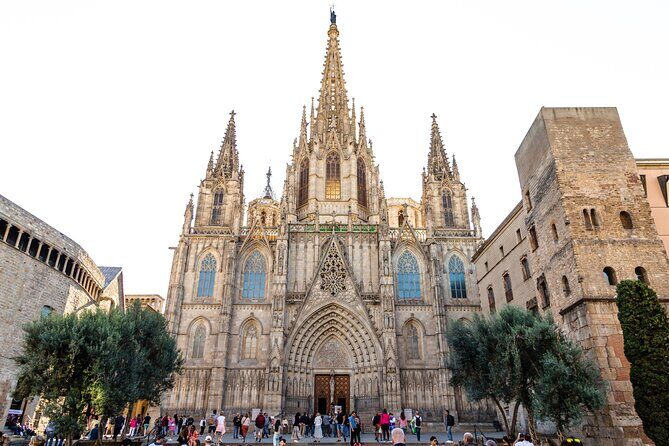 Gothic Quarter & El Born Private Tour: Origins of Barcelona - An In-Depth Look at the Gothic & El Born Experience