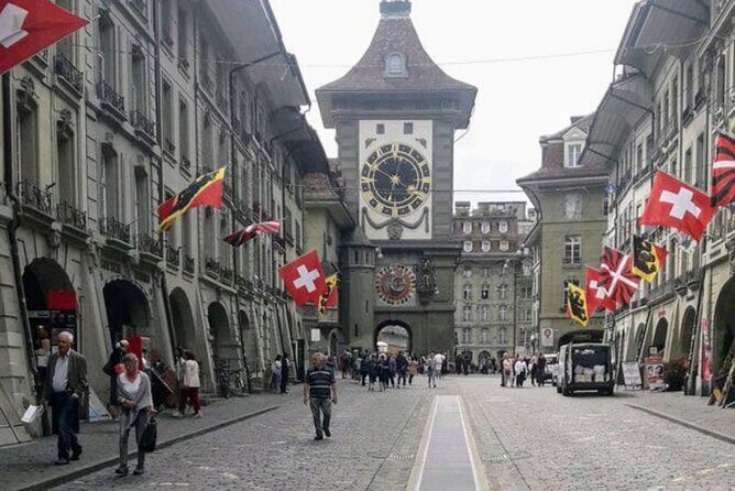 GoTo Bern Old Town Sightseeing One Way Private - The Sum Up