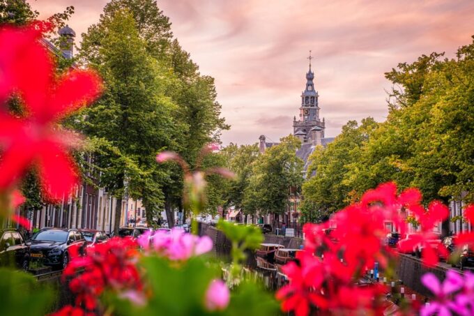 Gouda: Highlights Tour With Local Guide - Frequently Asked Questions