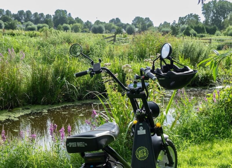 Gouda: Wonderful 3 Hours E-Chopper Tour (Self-Guided) - Scenic Routes to Discover