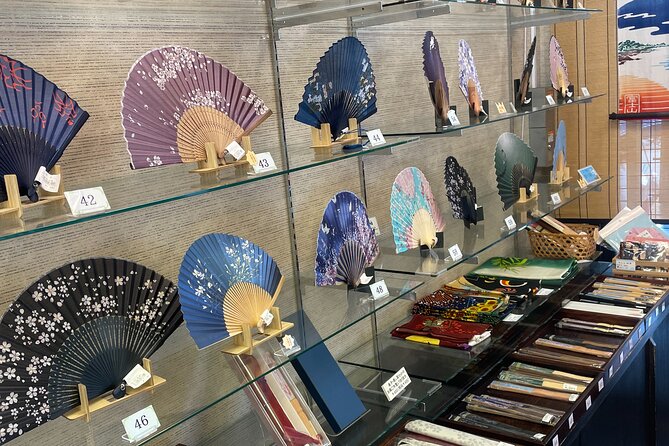 Gourmet and Historical Tour in Enoshima - Practical Tips