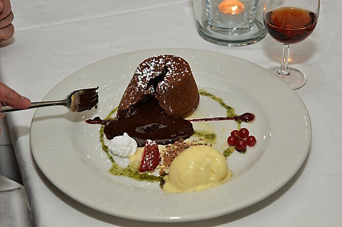 Gourmet Wine & Food Tour in Funchal - The Sum Up