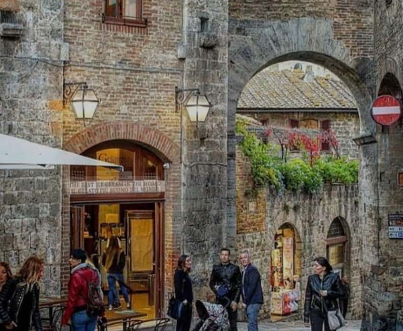 Gourmet & Wine: The Heart of Tuscany in a Day - Who Is This Tour For?