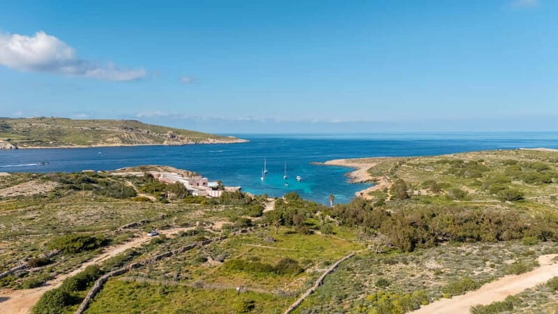 Gozo: Private Boat Tour to Comino with Swim Stops - Exploring Malta’s Hidden Waters: A Review of the Gozo Private Boat Tour to Comino