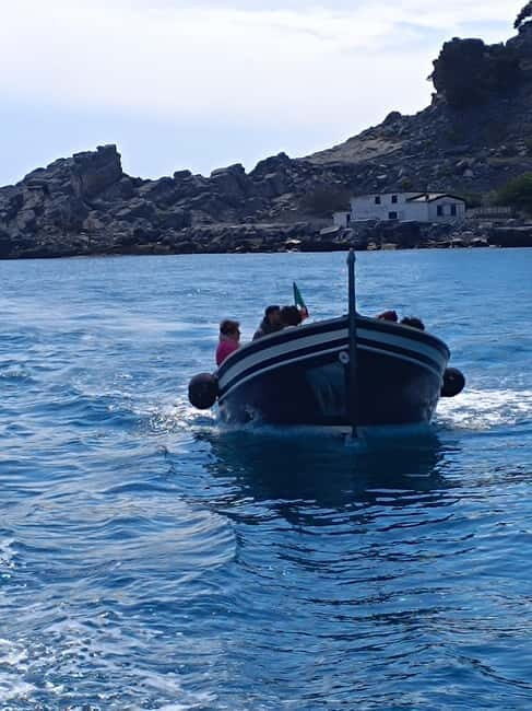 GOZZO - PRIVATE TOUR GULF OF THE POETS - 4 HOURS TOUR - The Sum Up