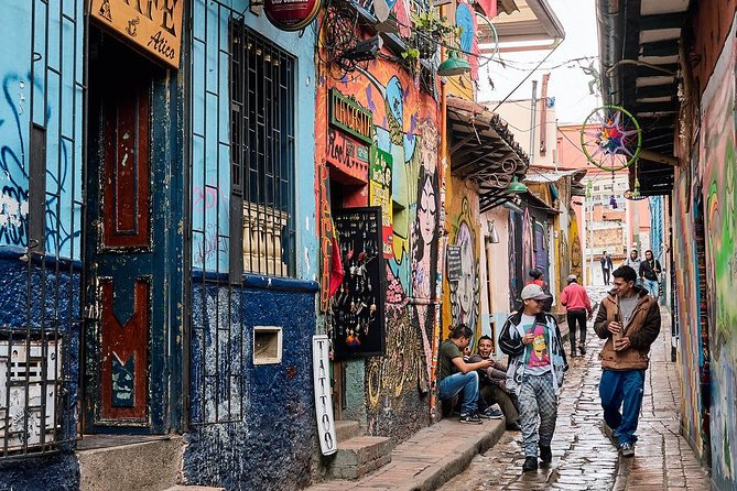 Graffiti City Tour at Bogota Zone - About Your Stay