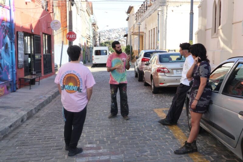 Graffiti in Valparaiso : Paint a Masterpiece in Our Wall. - What to Expect During Your Experience