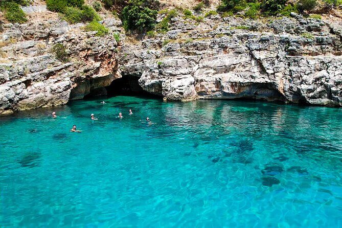 Grama Bay Beaches and Caves Private Speedboat Tour - FAQ