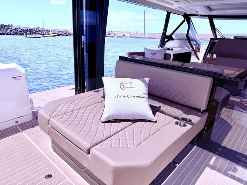 Gran Canaria: Private Luxury Boat Charter with Food & drinks - A Closer Look at the Experience