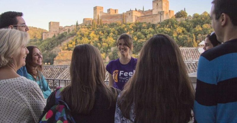 Granada: Albaicín and Sacromonte 2.5-Hour Walking Tour - Discovering Granada’s Historic Neighborhoods